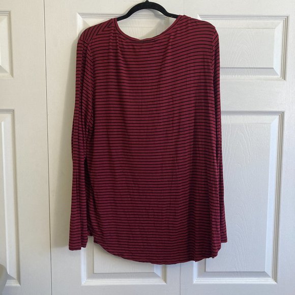 Old Navy Long Sleeve Striped Shirt Women's Plus Size 2XL Red Black - Picture 3 of 3